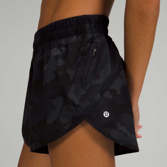 lululemon athletica Pants - Lululemon track that high rise short 3”
